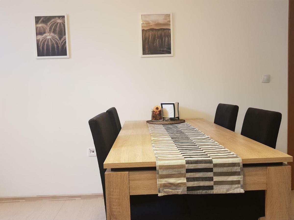 Radomir Downtown Apartments Esterno foto