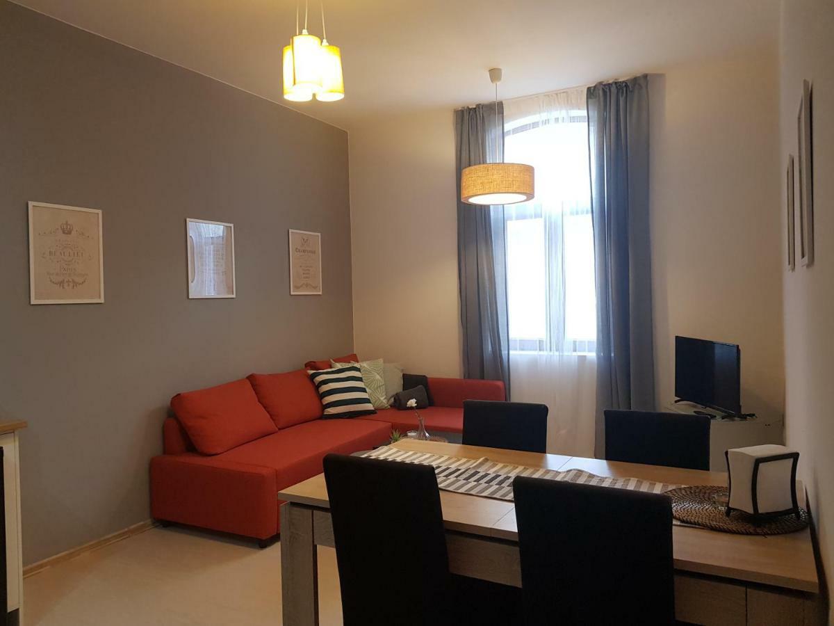 Radomir Downtown Apartments Esterno foto